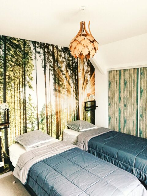 chambre en étage modulable en 2 lits simples ou 1 lit double - gite le Cheylat 4 étoiles au centre de la France