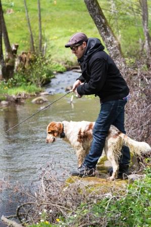 séjour pêche dans le Cantal avec des guidages en rivière personnalisés - Village de gîtes 3 étoiles dans le Cantal en Auvergne